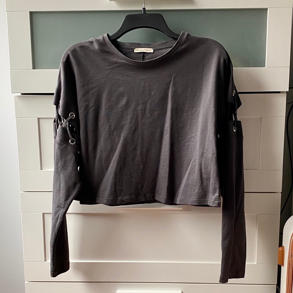 Never worn | ZARA Ribbon laced long sleeve